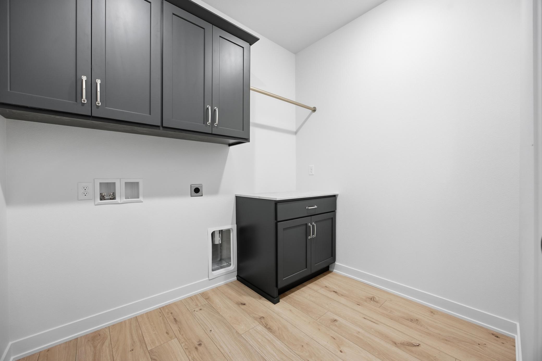4270 Bristlecone Loop S Property Photo 18