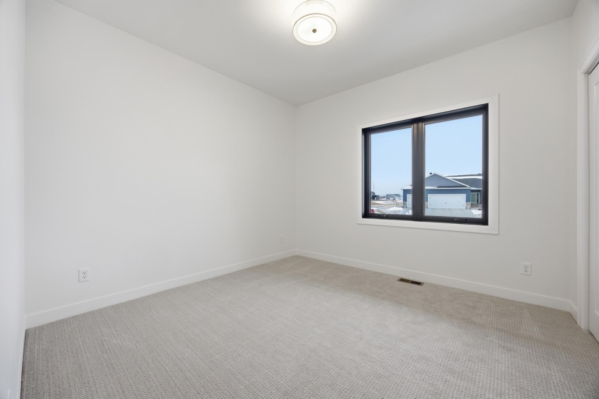 4270 Bristlecone Loop S Property Photo 21
