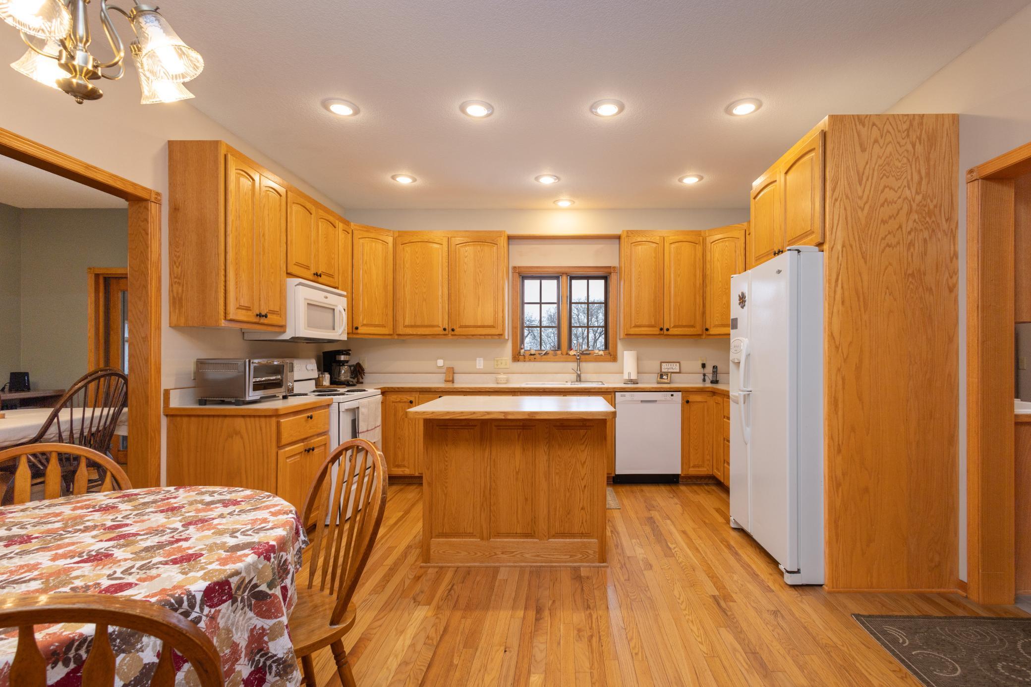 30272 County Highway 61 Property Photo 11