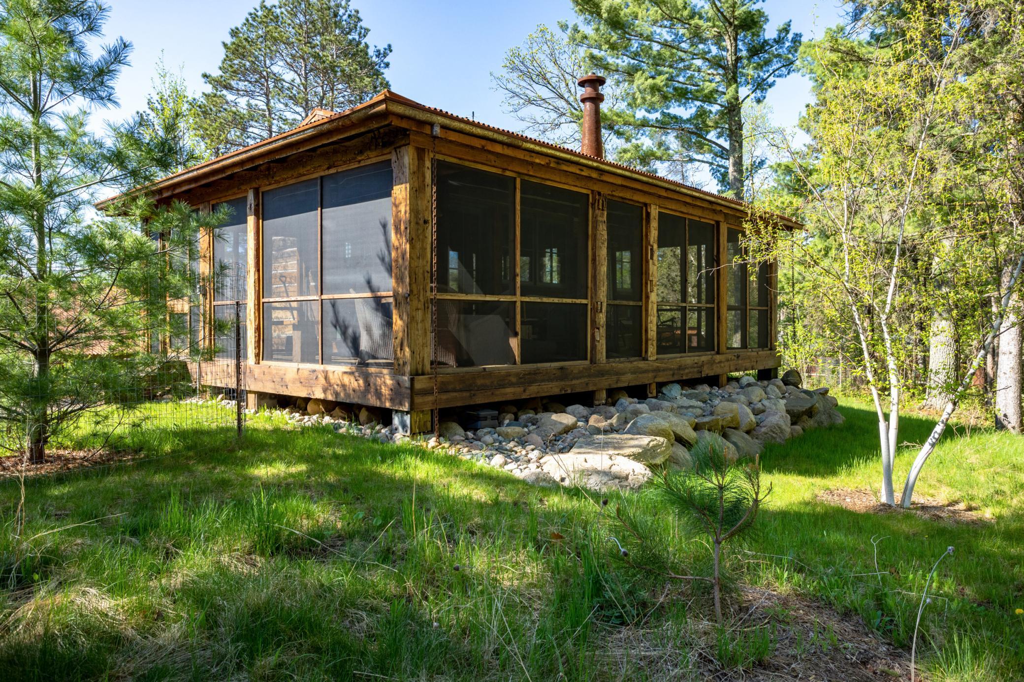 47023 Black Bear Beach Road Property Photo 7