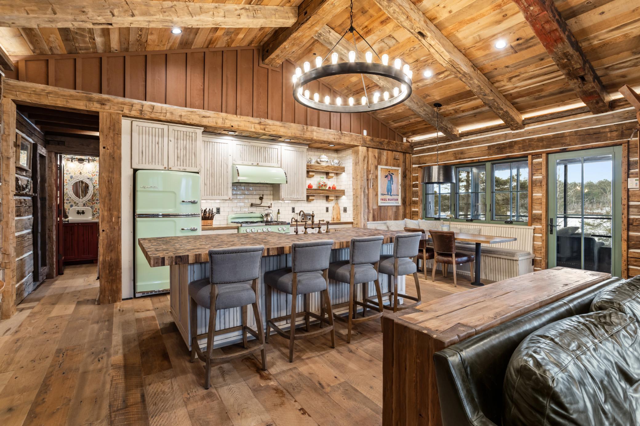 47023 Black Bear Beach Road Property Photo 31