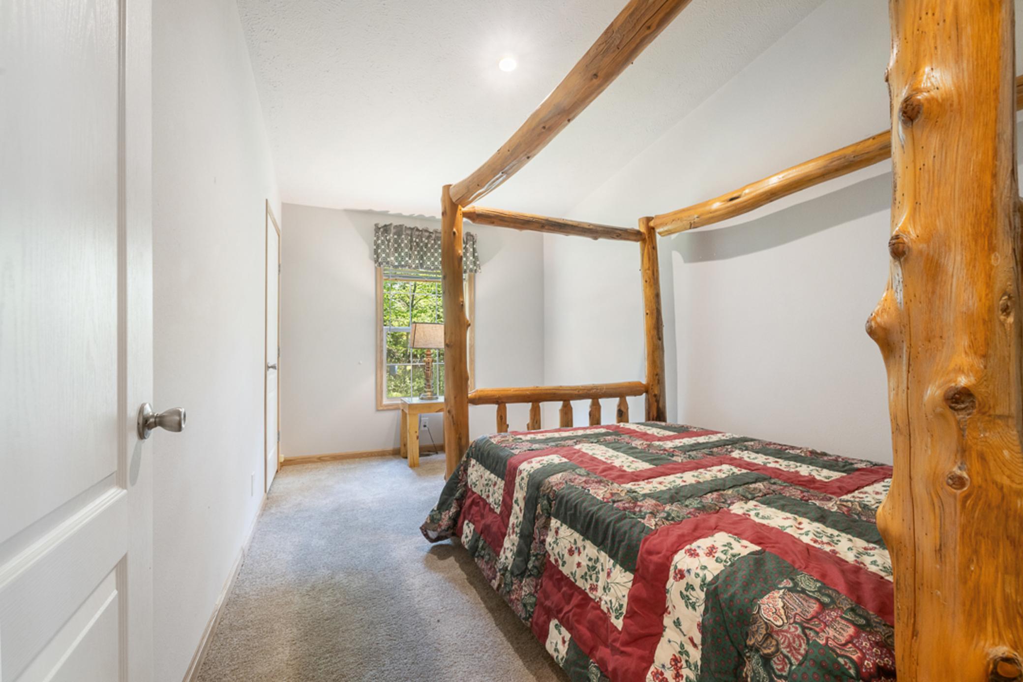 3583 Pine Ridge Road Property Photo 6