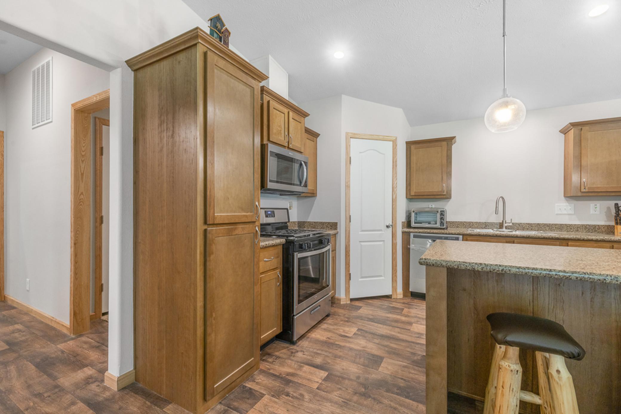 3583 Pine Ridge Road Property Photo 8