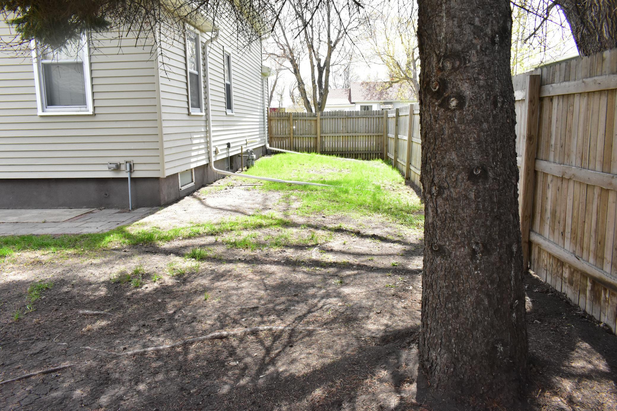 1404 2nd Avenue N Property Photo 4