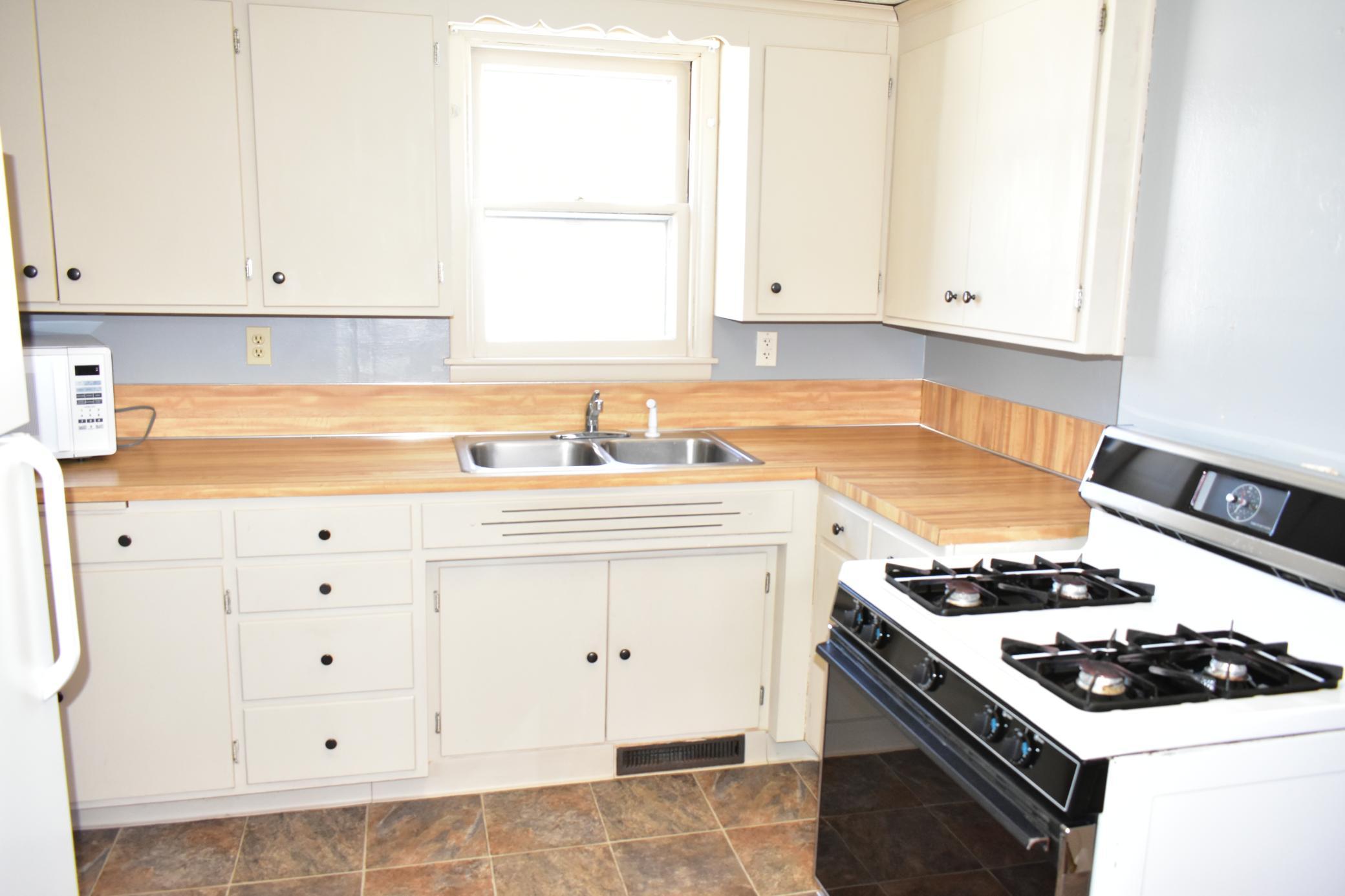 1404 2nd Avenue N Property Photo 8