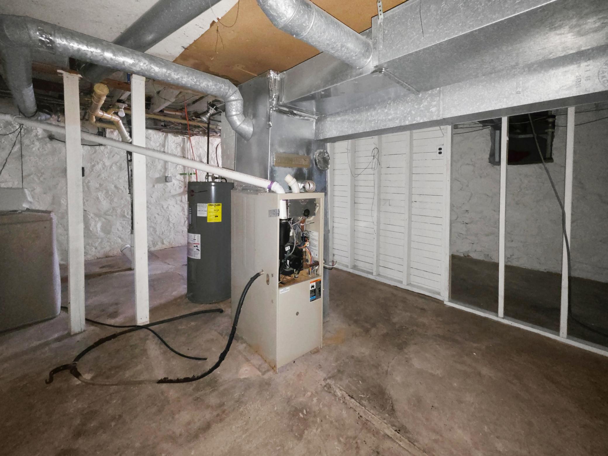 126 Tousley Avenue N Property Photo 20