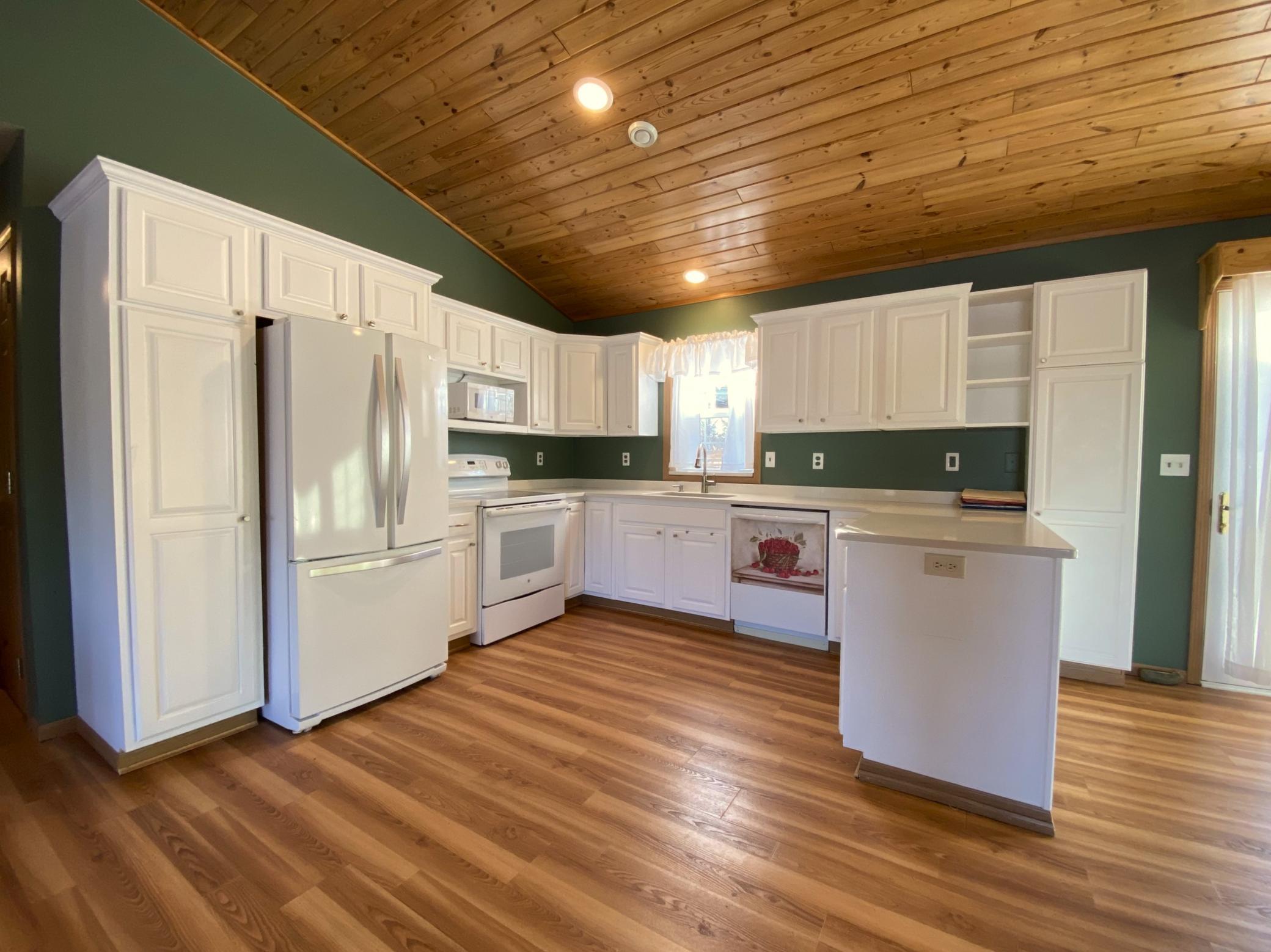 309 Birch Court Property Photo 10