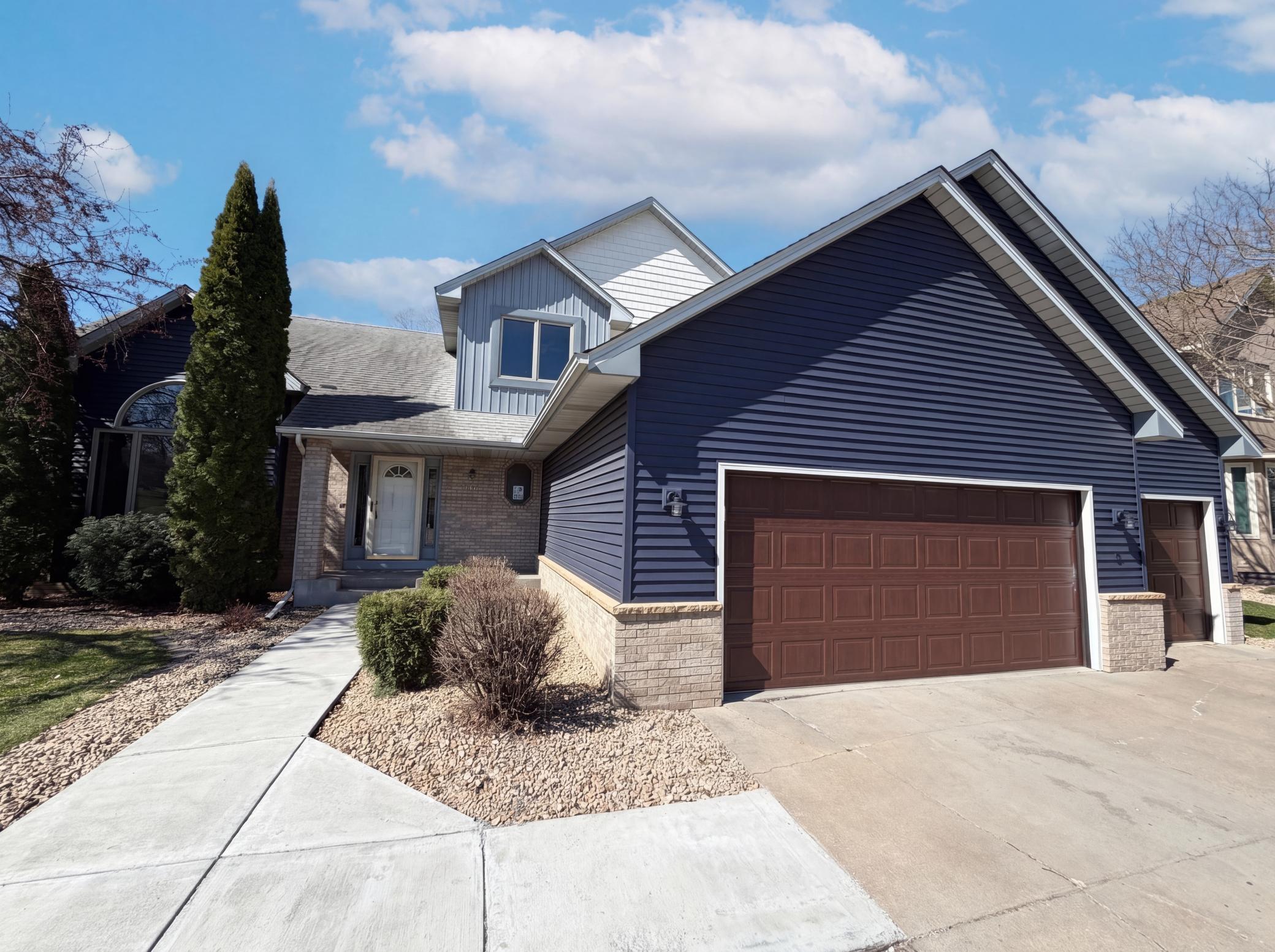 8433 Upland Lane N Property Photo 1