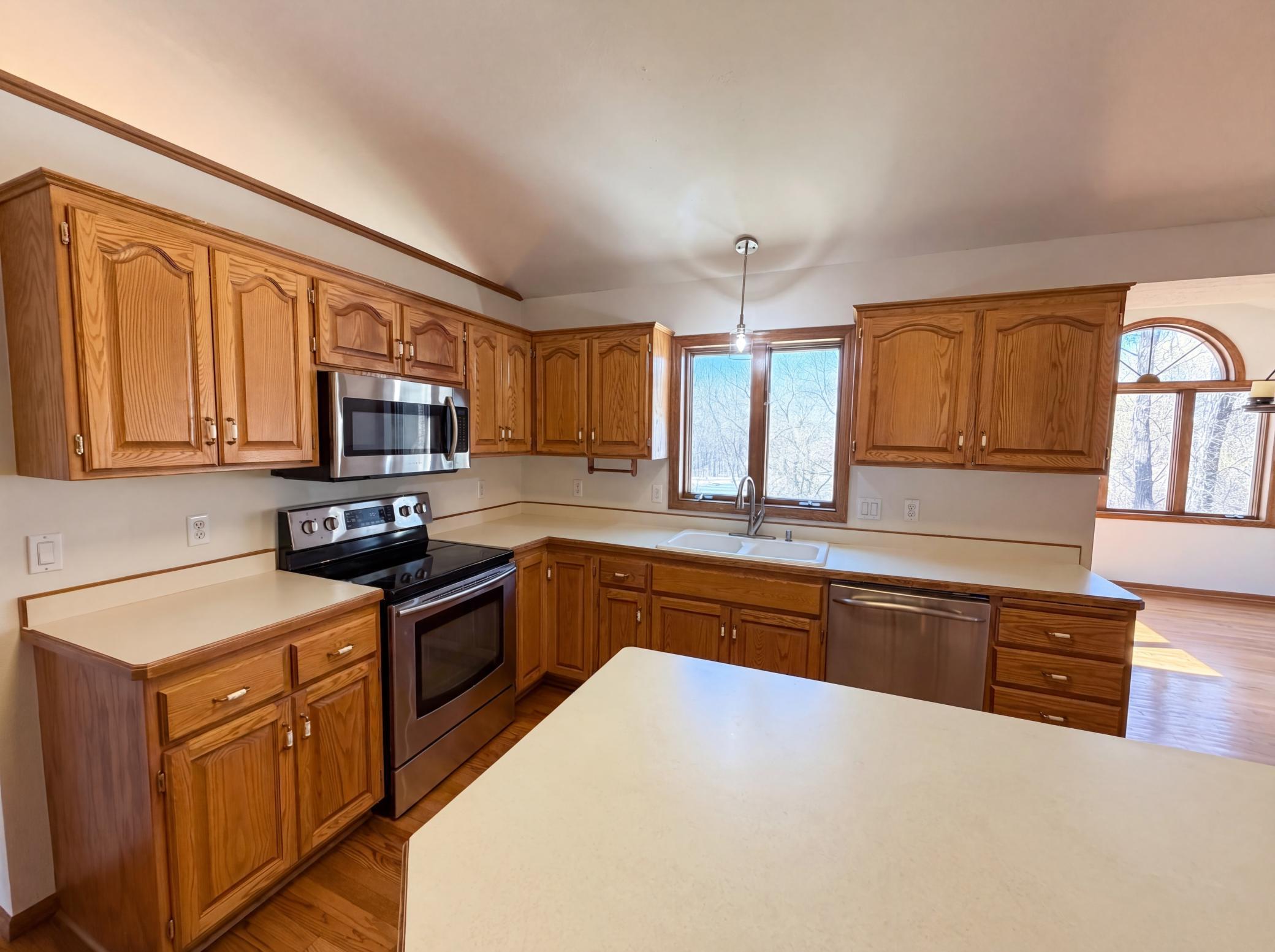 8433 Upland Lane N Property Photo 2
