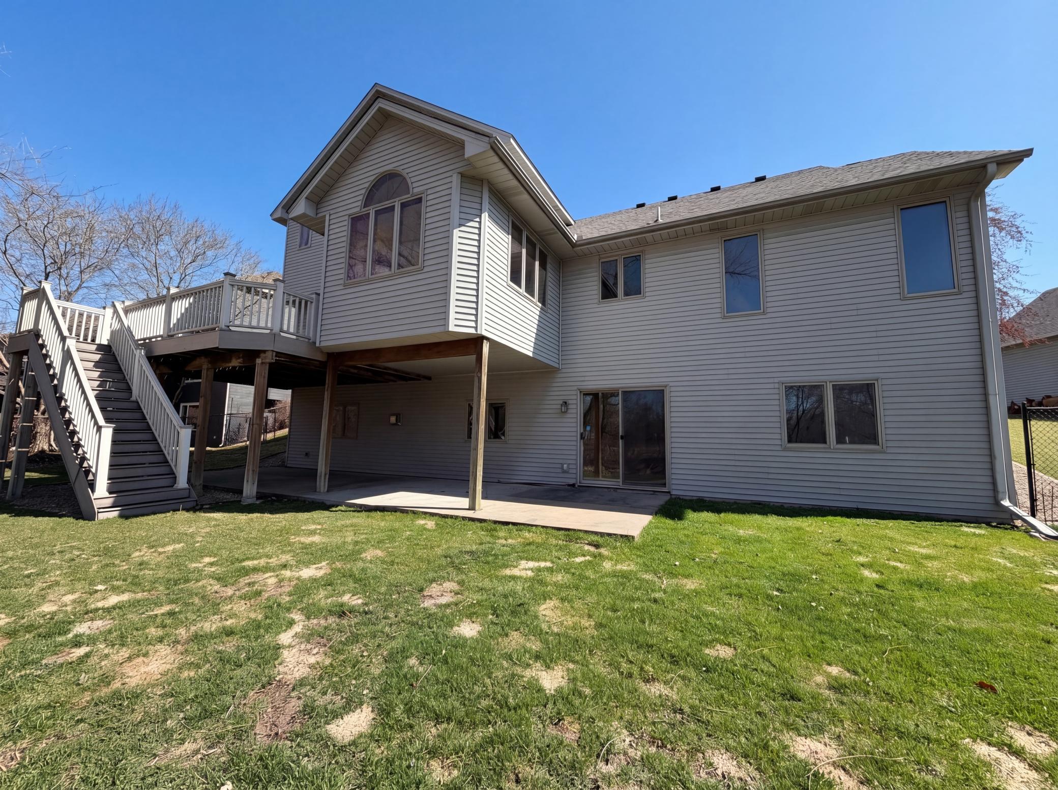 8433 Upland Lane N Property Photo 5