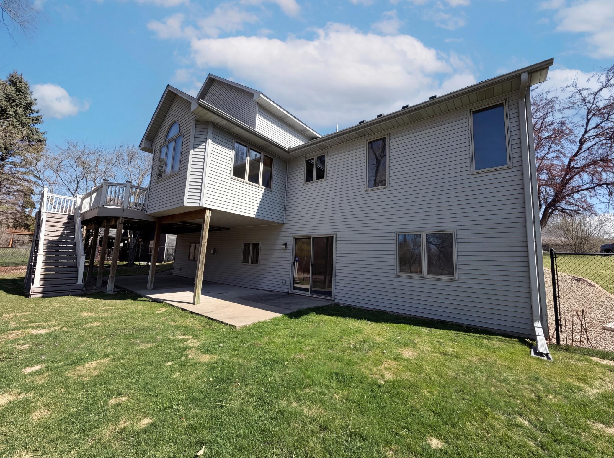 8433 Upland Lane N Property Photo 34