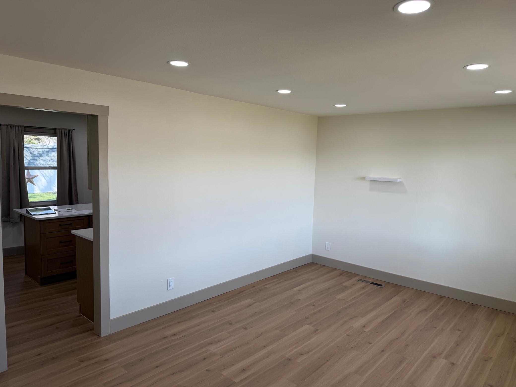 922 S State Street Property Photo 10