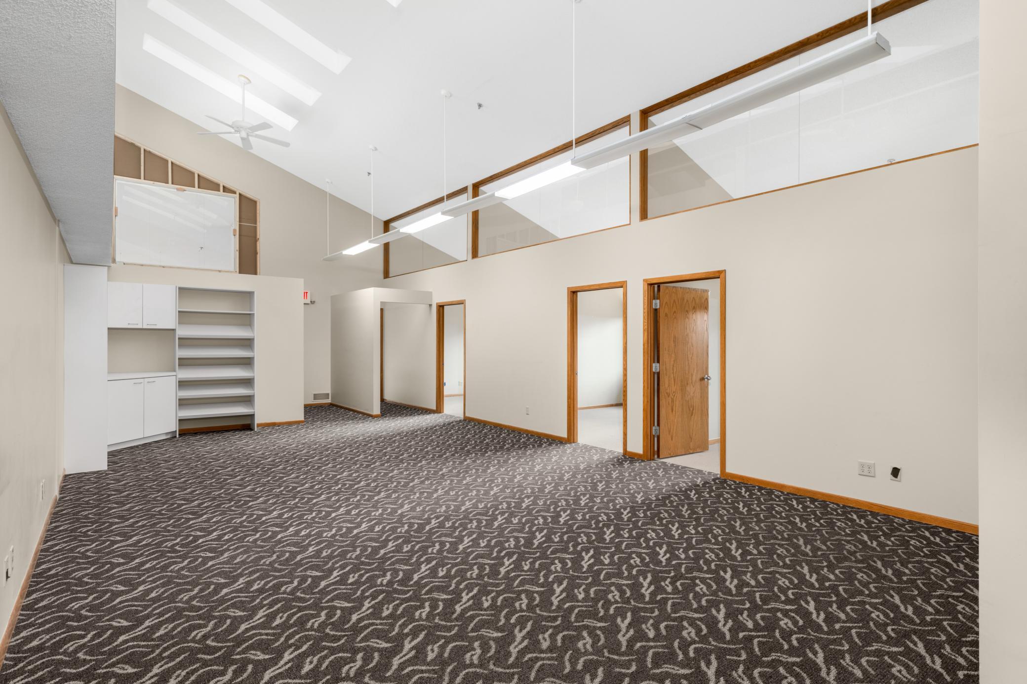 7815 Telegraph Road Property Photo 17