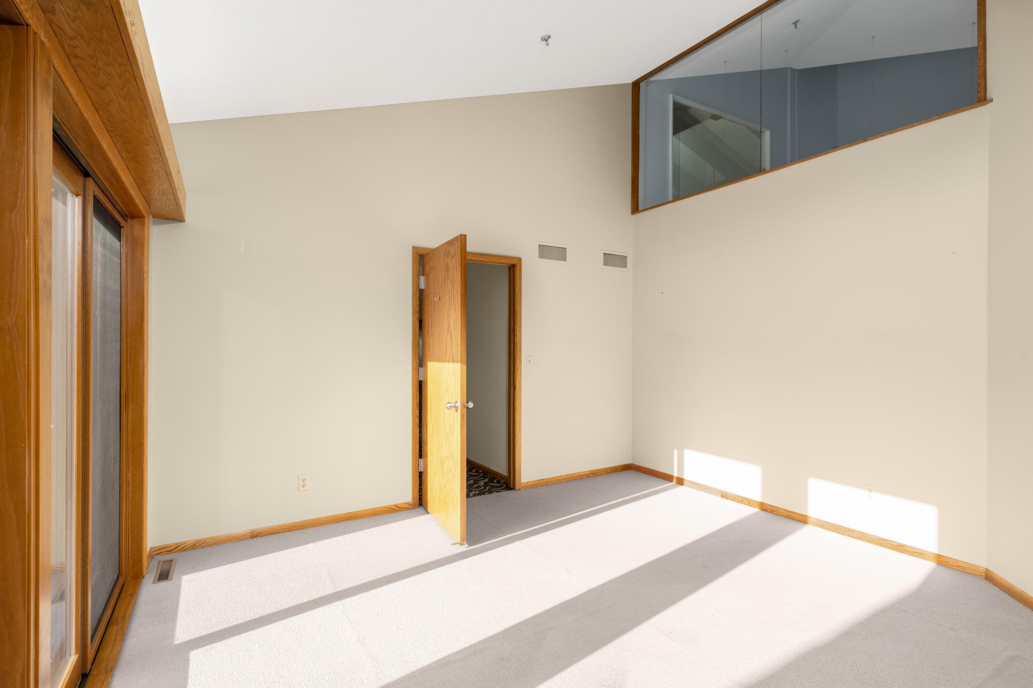 7815 Telegraph Road Property Photo 20