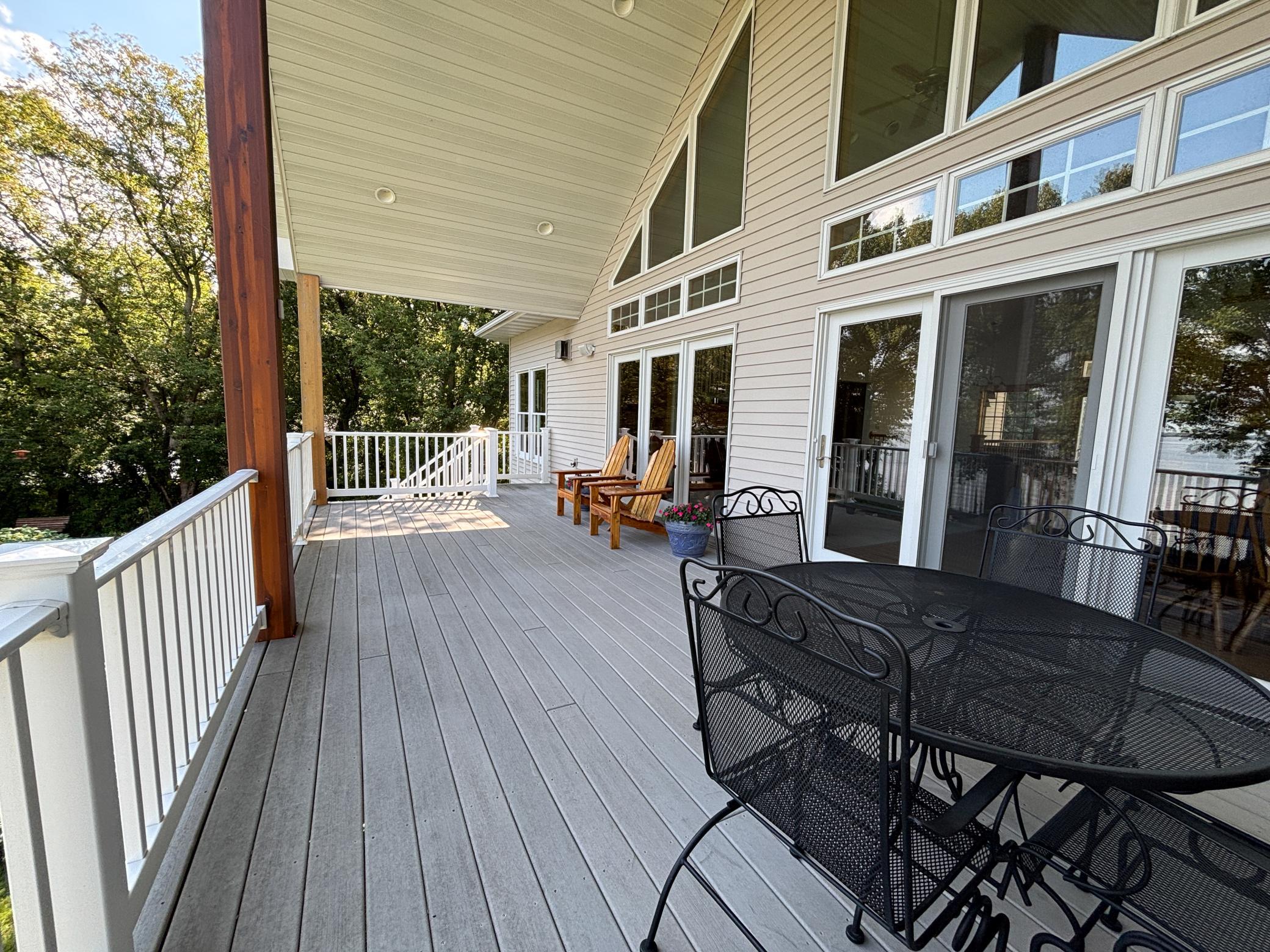 521 E Summit Street Property Photo 61