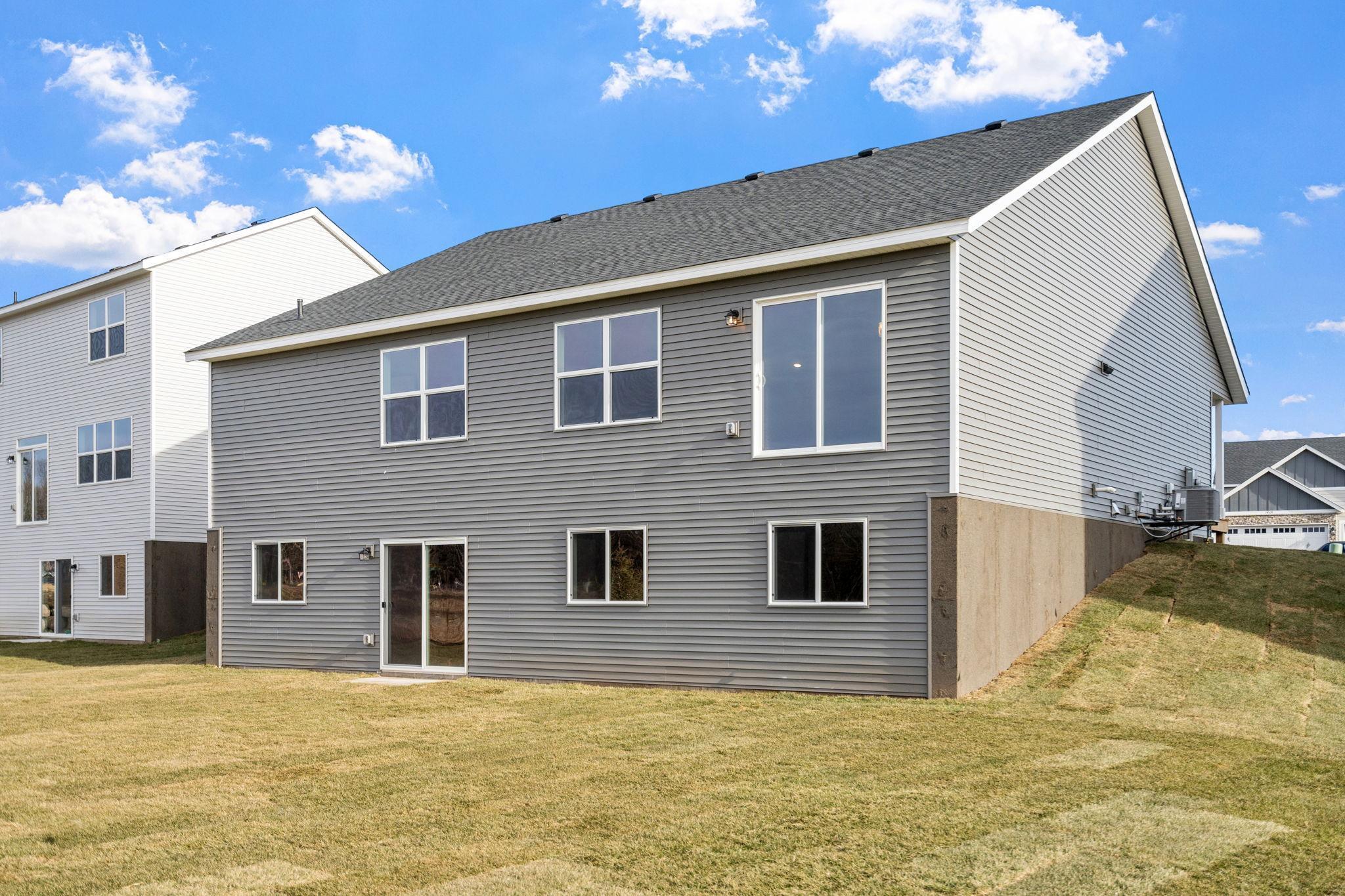 4720 5th Street Ne Property Photo 2