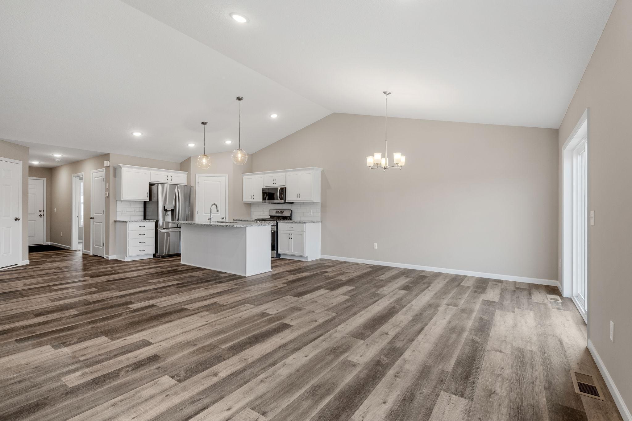 4720 5th Street Ne Property Photo 5