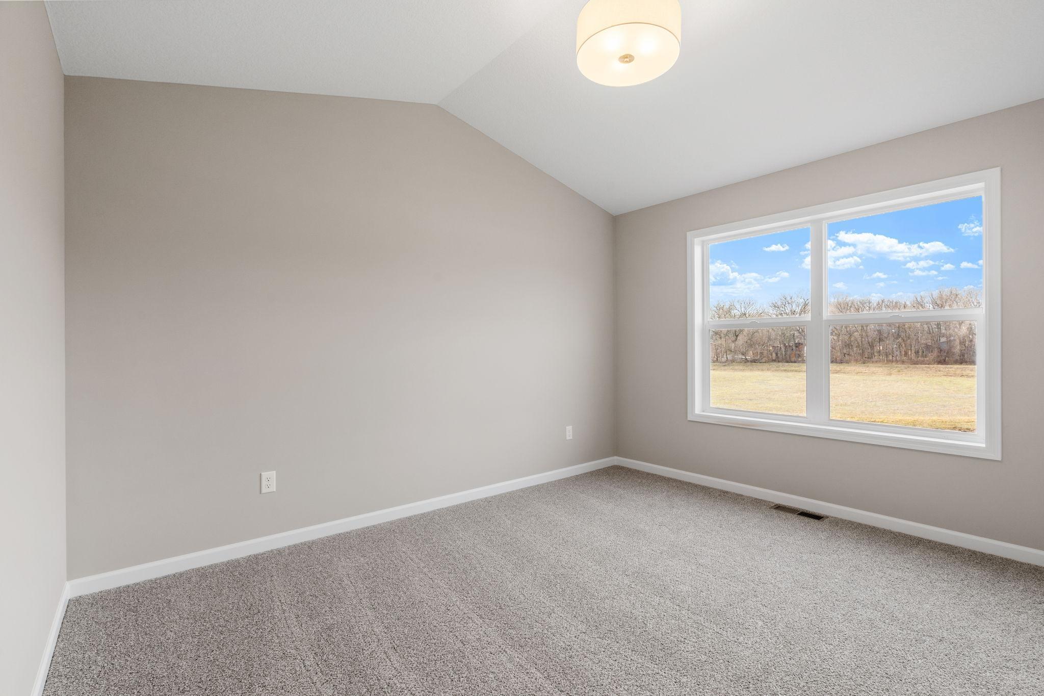 4720 5th Street Ne Property Photo 10