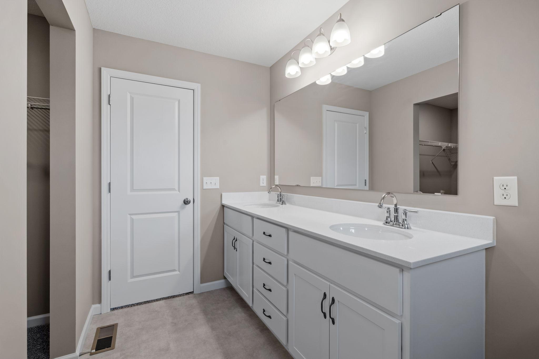 4720 5th Street Ne Property Photo 13