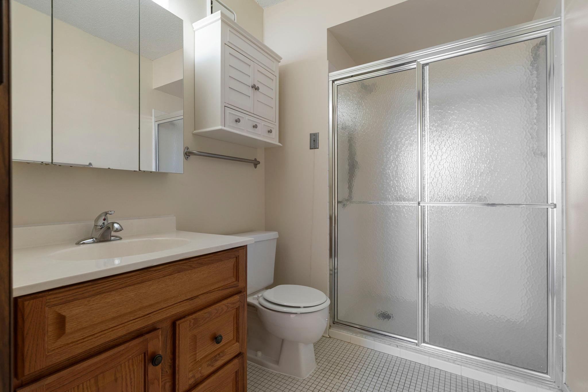 7600 Golden Valley Road 1004 Property Photo 15