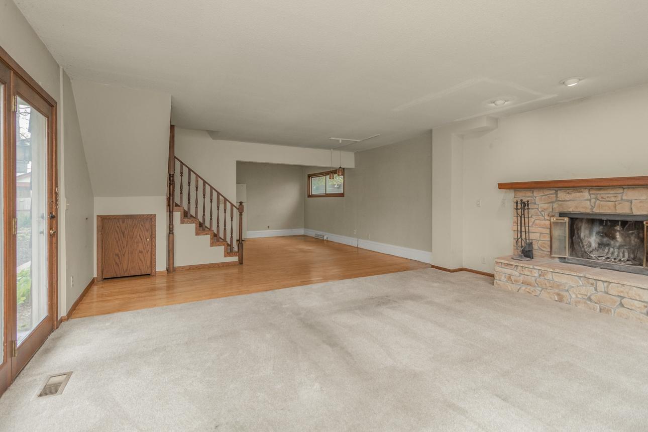 2036 Cedar Lake Parkway Property Photo 10