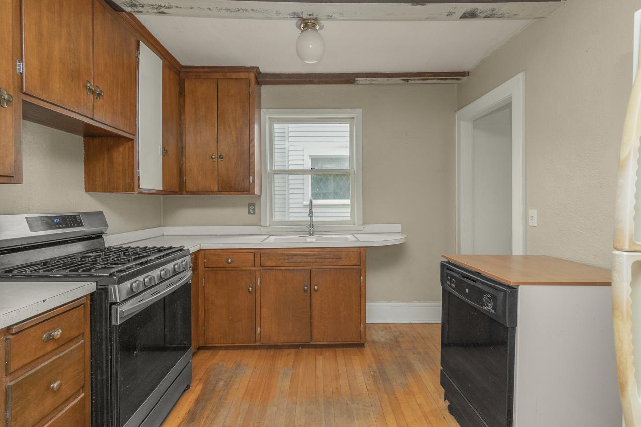 2036 Cedar Lake Parkway Property Photo 14