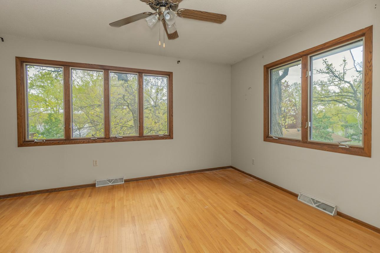 2036 Cedar Lake Parkway Property Photo 18