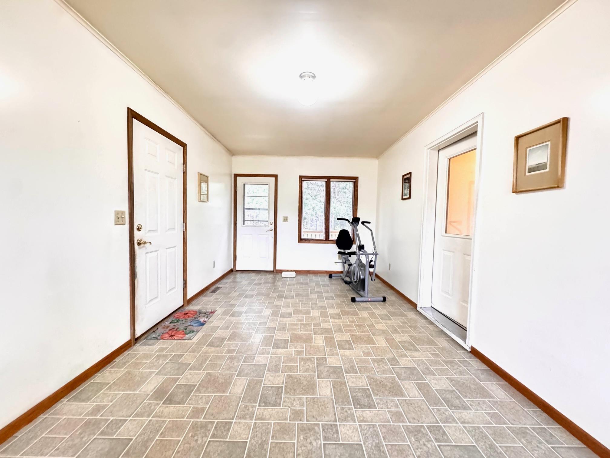 608 Forest View Avenue Property Photo 11