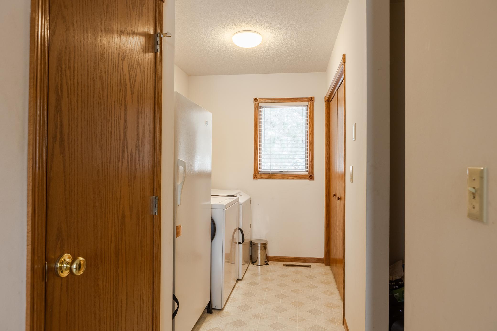 608 Forest View Avenue Property Photo 19