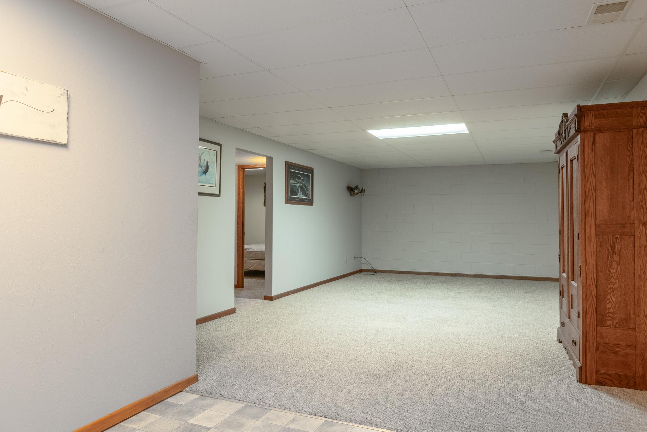 608 Forest View Avenue Property Photo 26