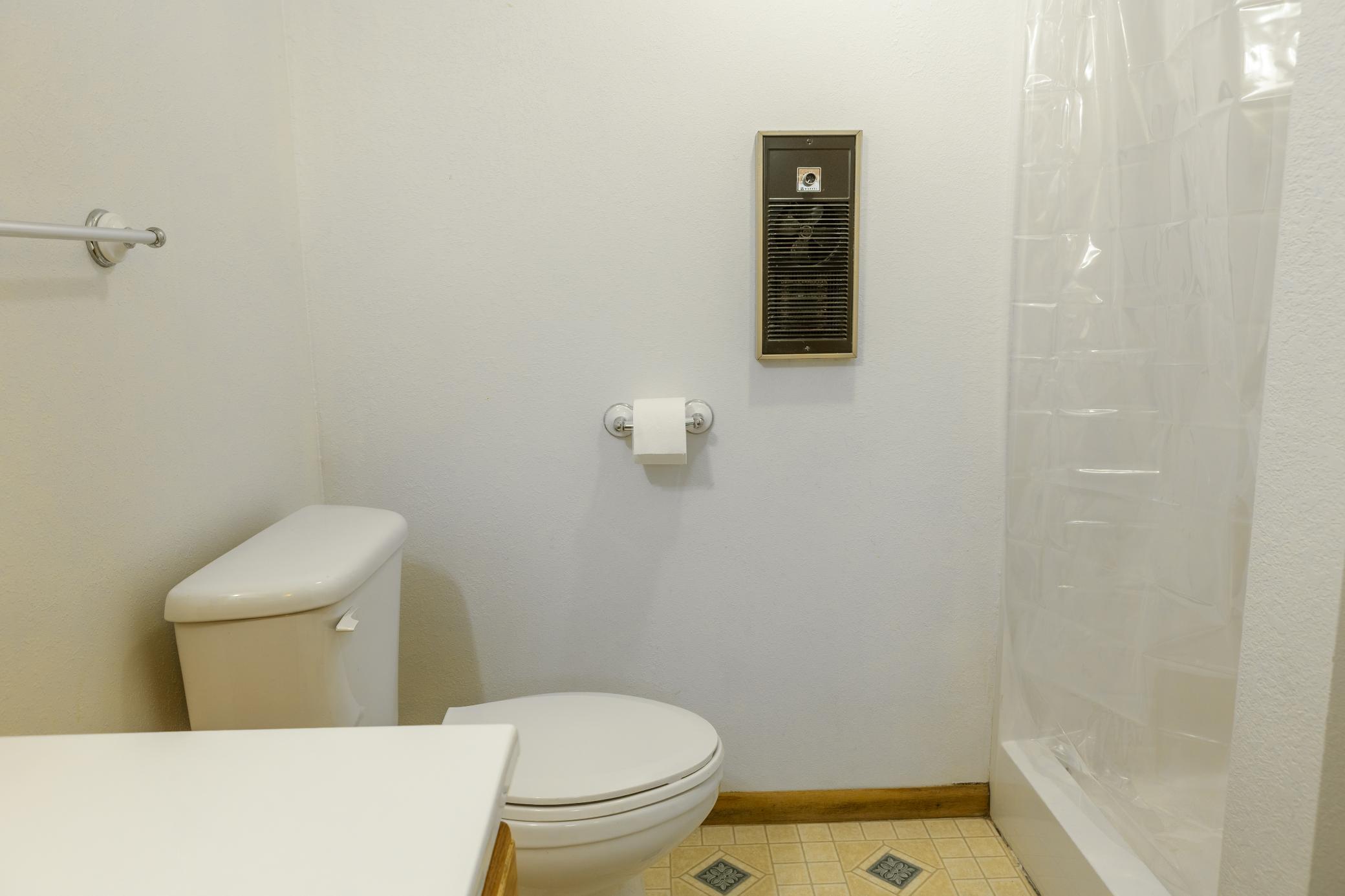 608 Forest View Avenue Property Photo 28