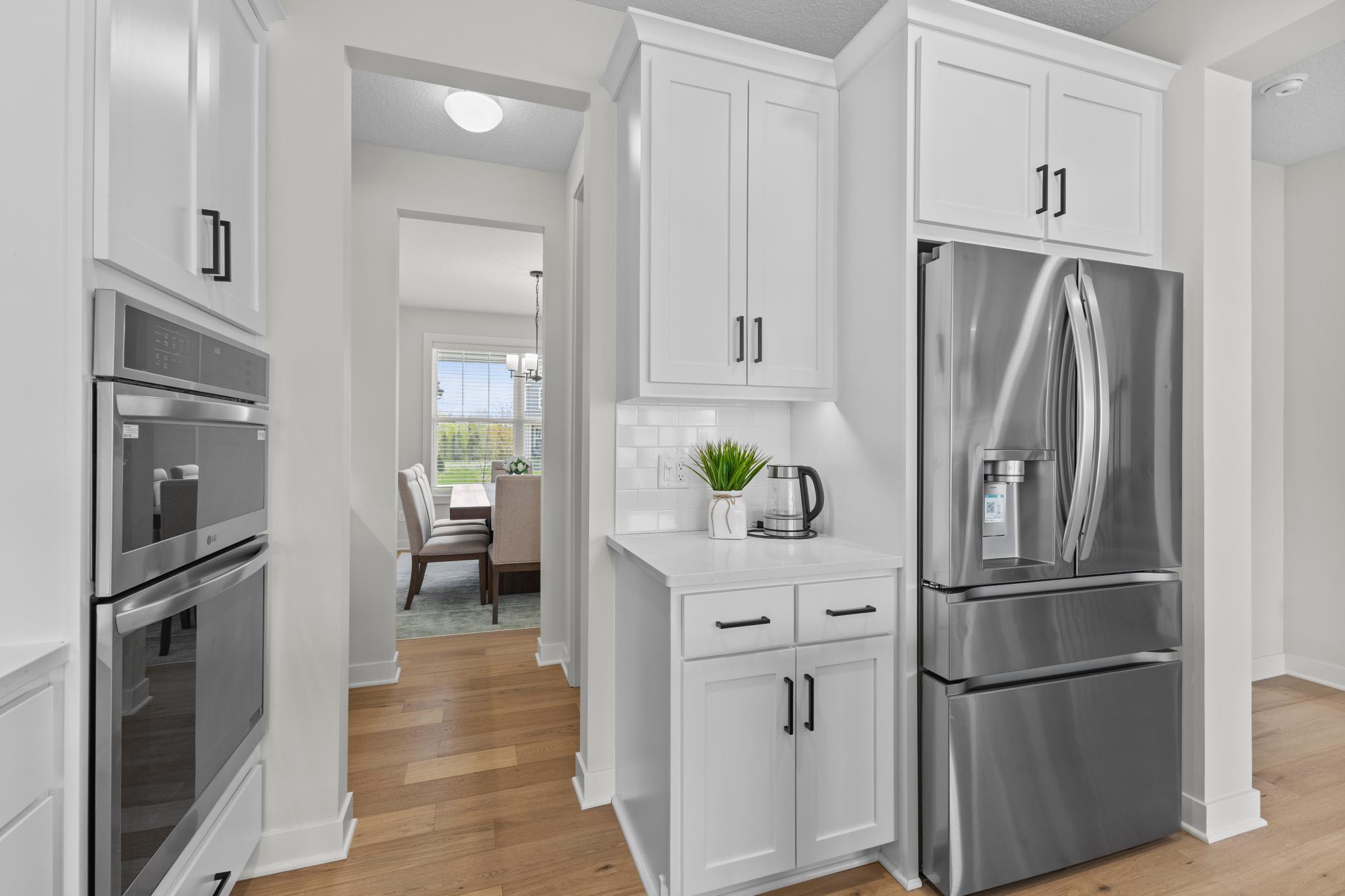 10122 Shadyview Lane N Property Photo 19