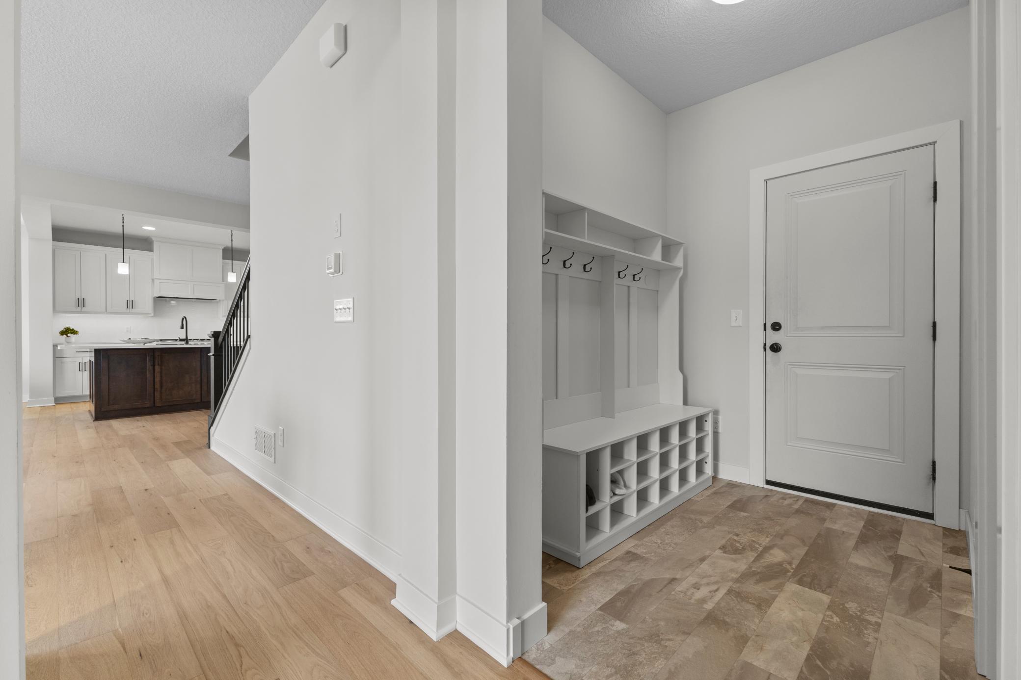 10122 Shadyview Lane N Property Photo 21