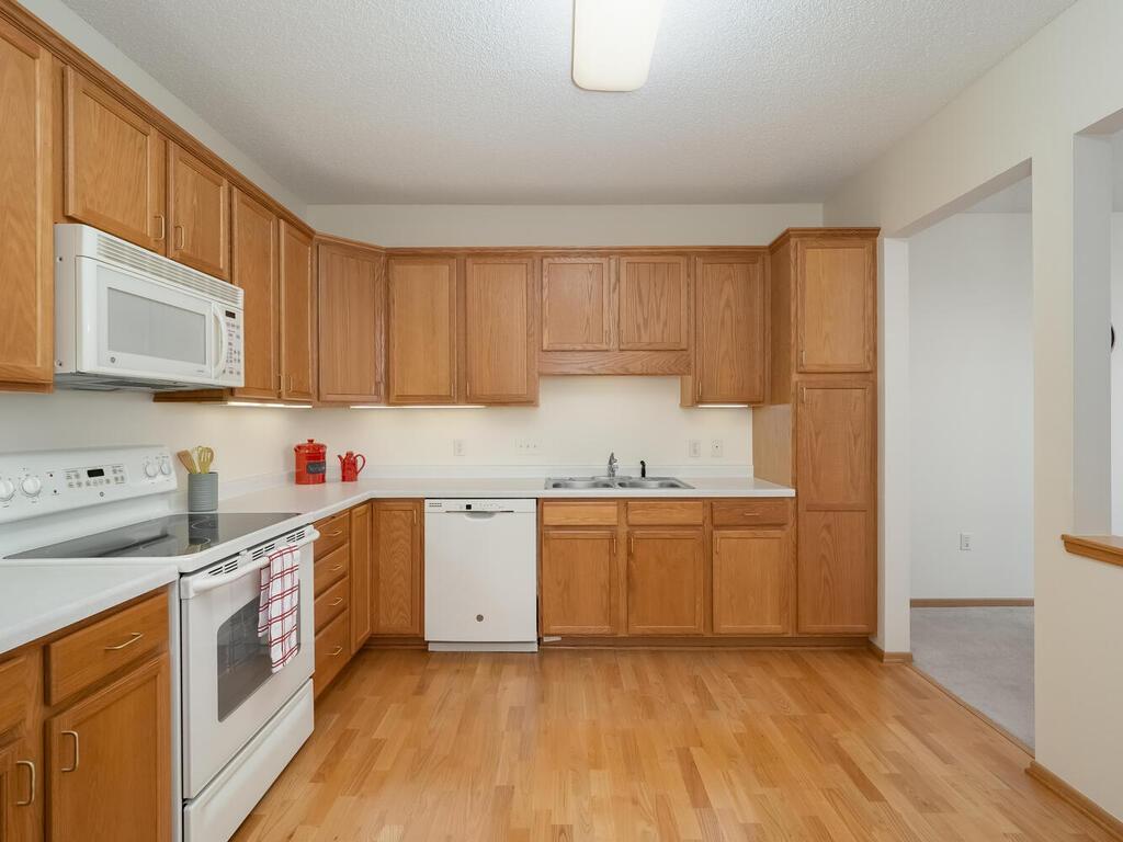 1900 Rush Lake Trail 126 Property Photo 3
