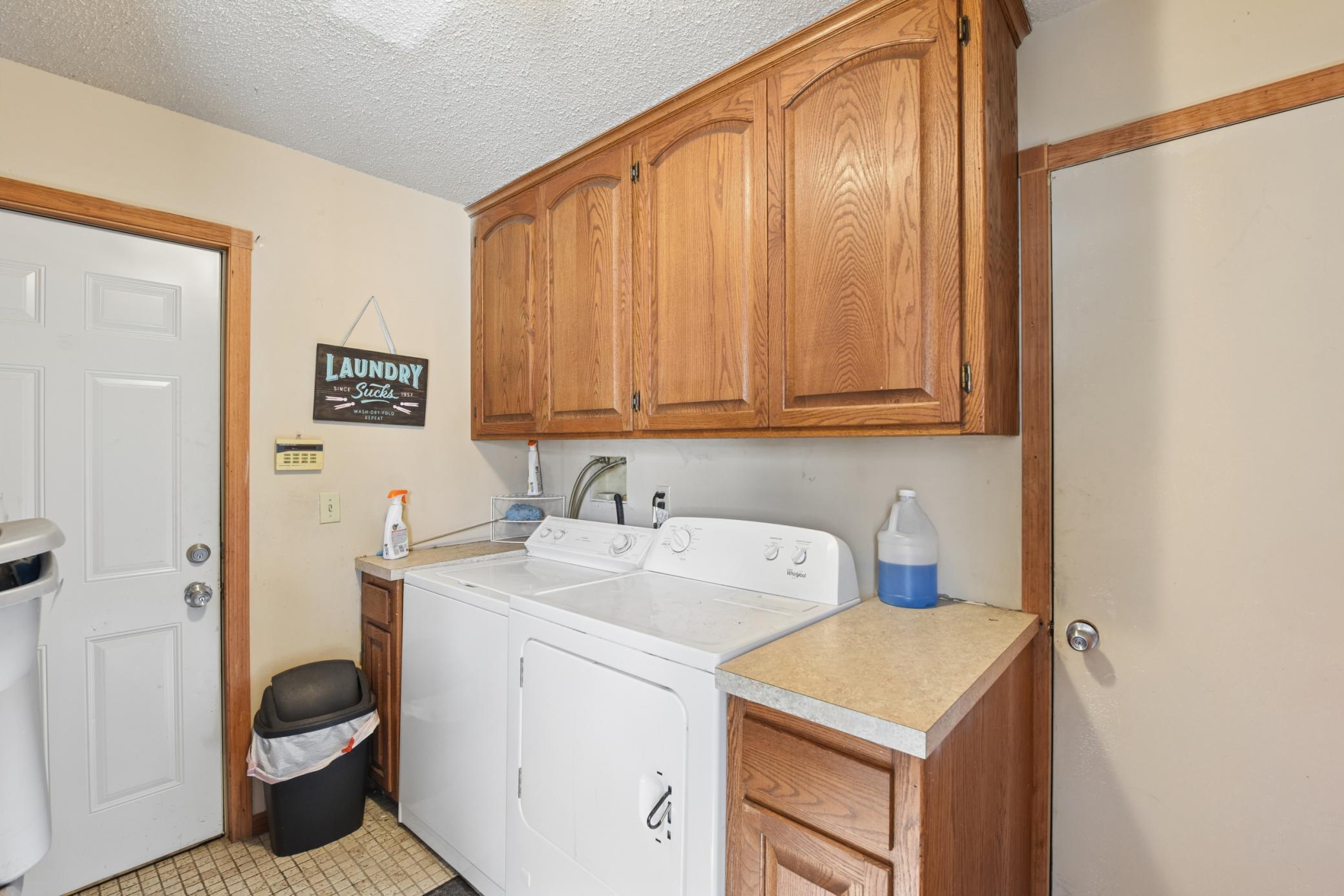 1237 5th Street E Property Photo 19