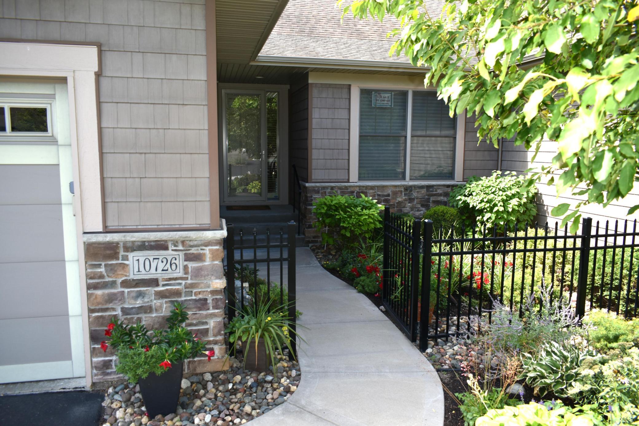 10726 Lyndale Bluffs Trail Property Photo 4