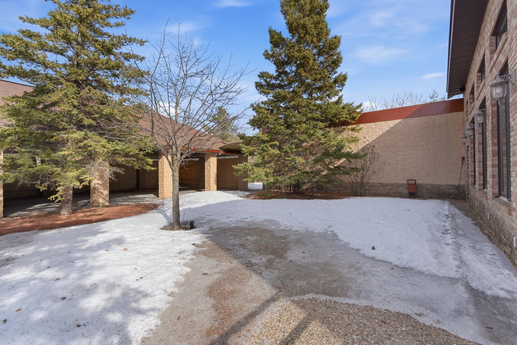 16730 Us 2 Property Photo 10
