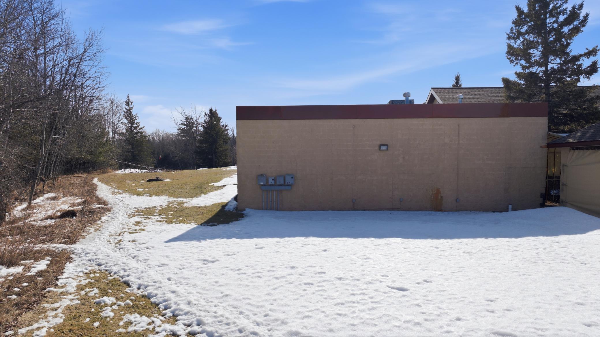 16730 Us 2 Property Photo 82