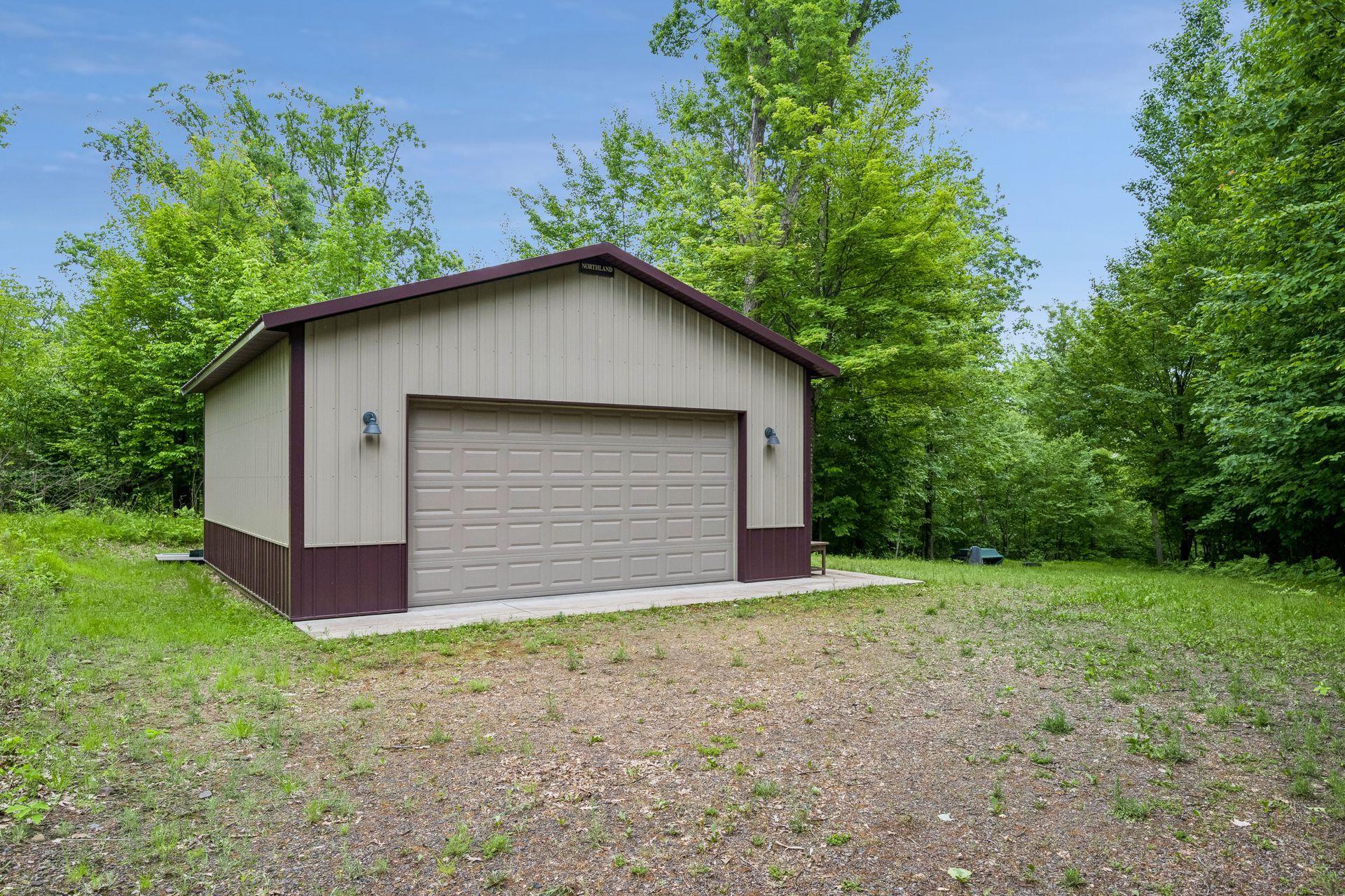 7117 Rainbow Lane Property Photo 2