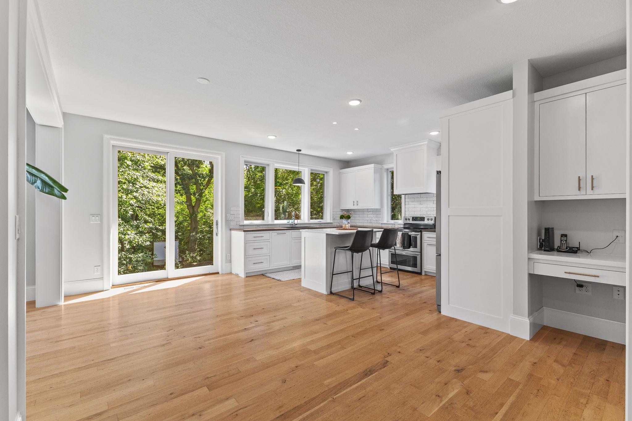 655 55th Street Ne Property Photo 19