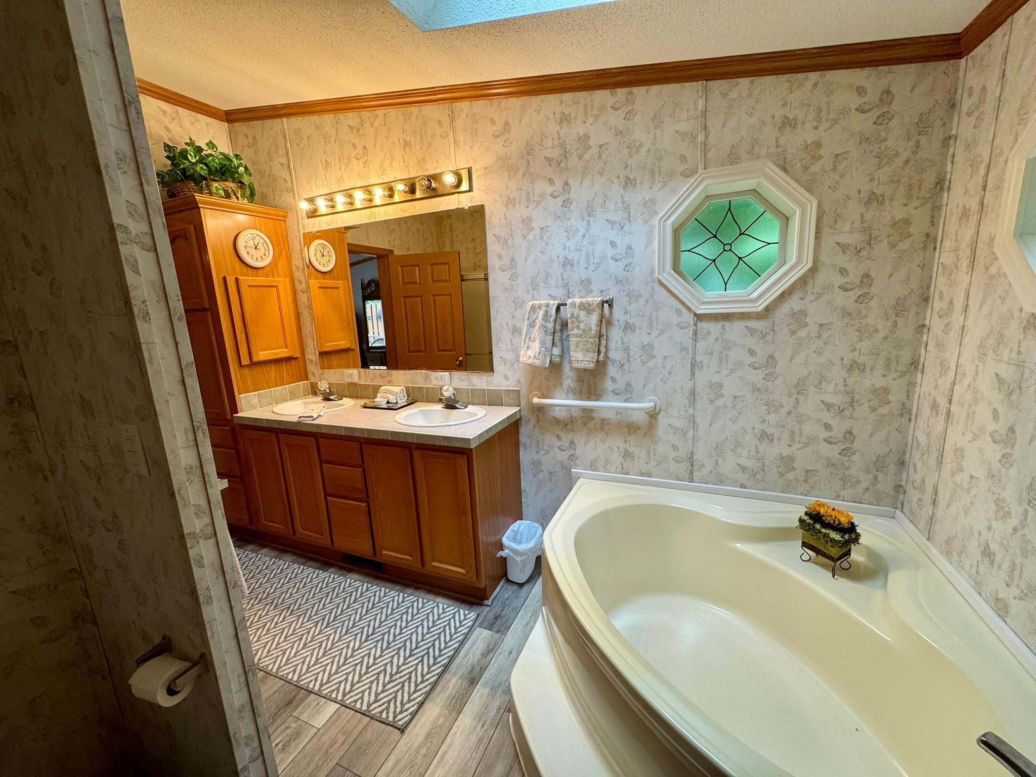 14196 E Fox Lake Road Property Photo 31