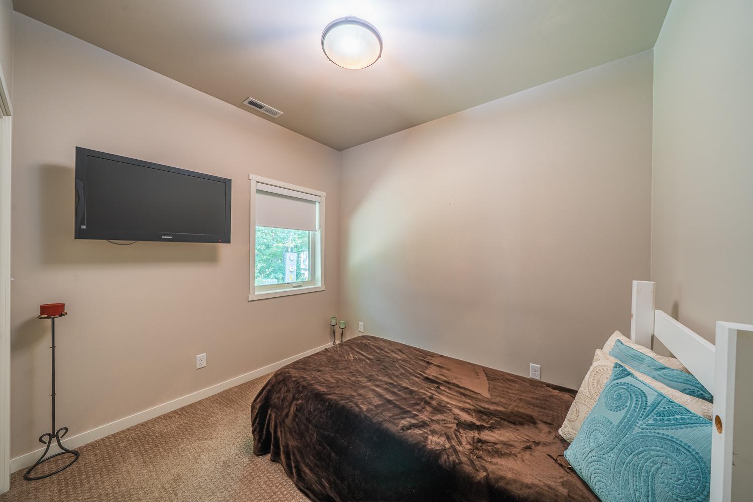 25379 Deerpath Loop Property Photo 12