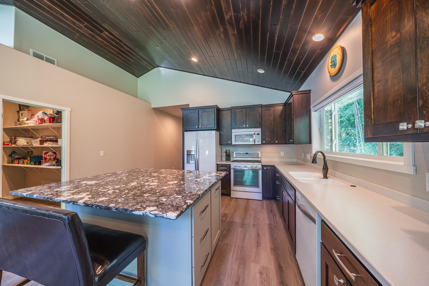 25379 Deerpath Loop Property Photo 17