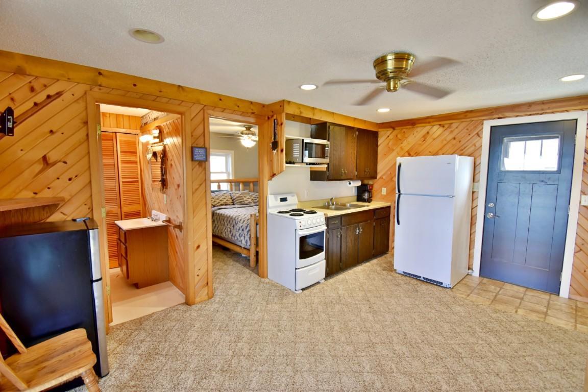 44539 Birch Park Circle 7 Property Photo 12