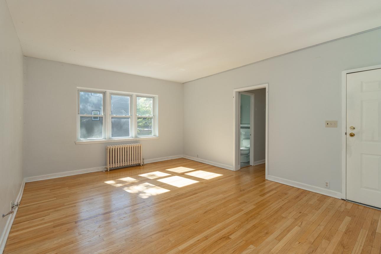 3128 W Bde Maka Ska Boulevard 415 Property Photo 2