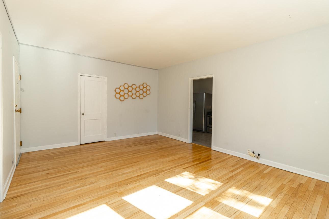 3128 W Bde Maka Ska Boulevard 415 Property Photo 6