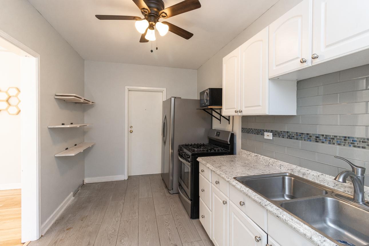 3128 W Bde Maka Ska Boulevard 415 Property Photo 10