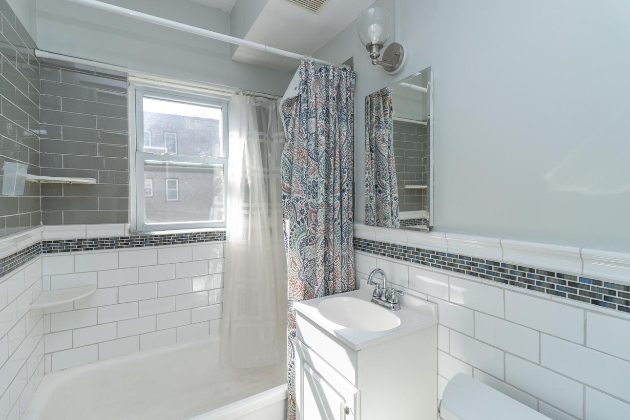 3128 W Bde Maka Ska Boulevard 415 Property Photo 11