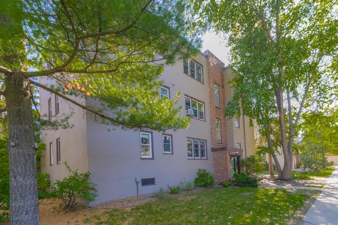 3128 W Bde Maka Ska Boulevard 415 Property Photo 19