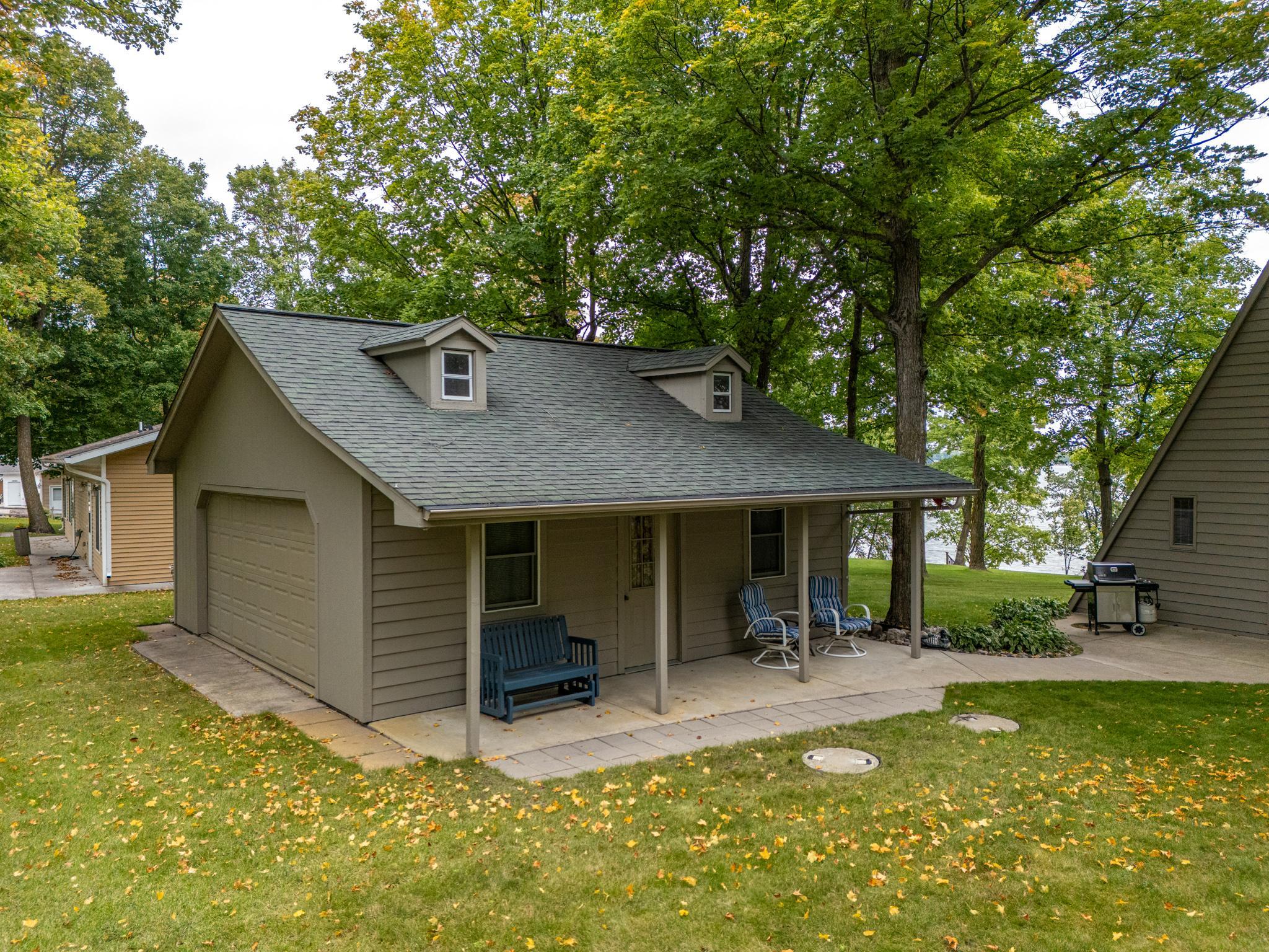 15710 N Trinity Point Road Se Property Photo 23